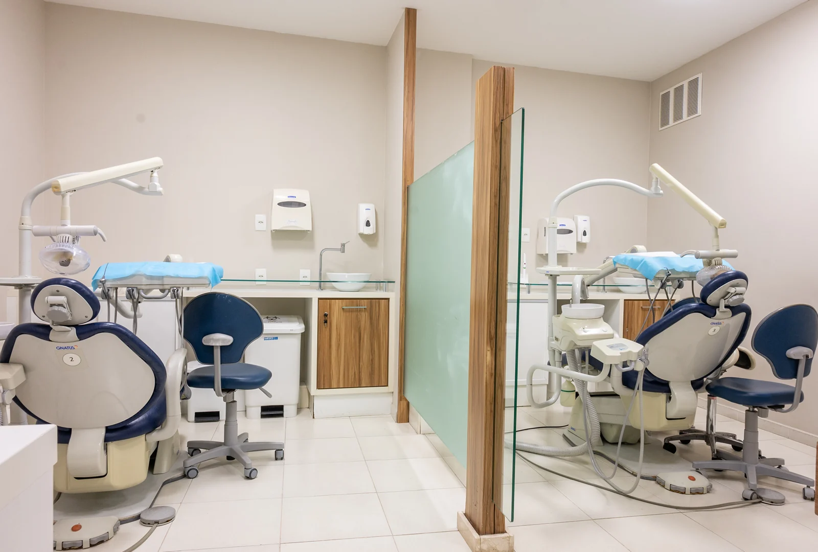 Sala de atendimento na sede do Instituto IPPO em Balneário Camboriú